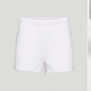 ARITZIA! TNA PERFECT HIGH RISE 3” SWEATSHORT (XXS)